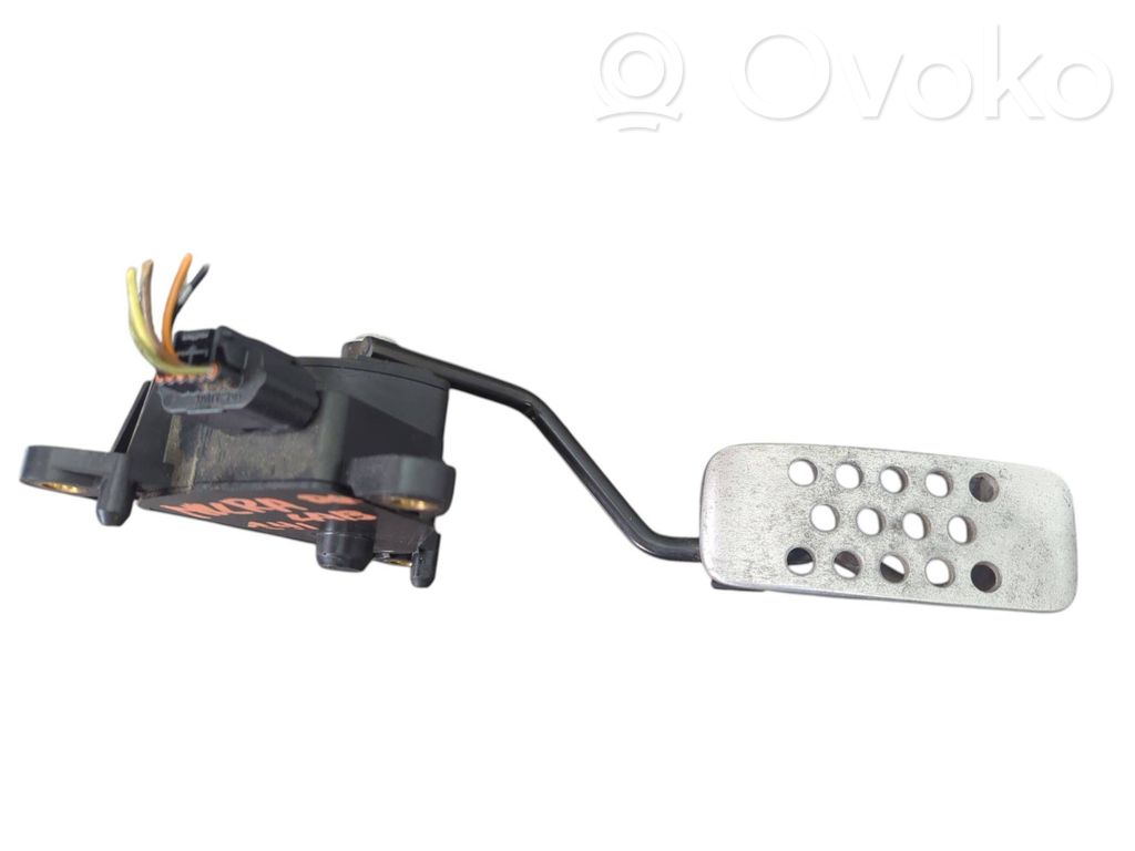 Nissan Micra C+C Accelerator throttle pedal 