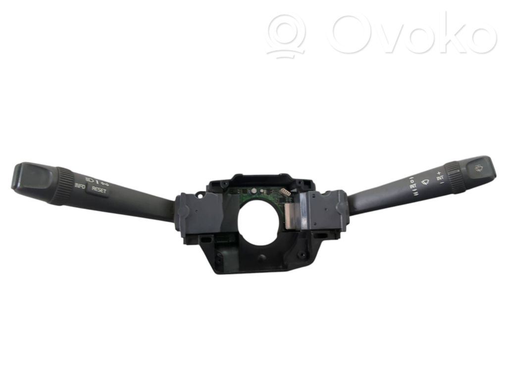Volvo S80 Wiper turn signal indicator stalk/switch 