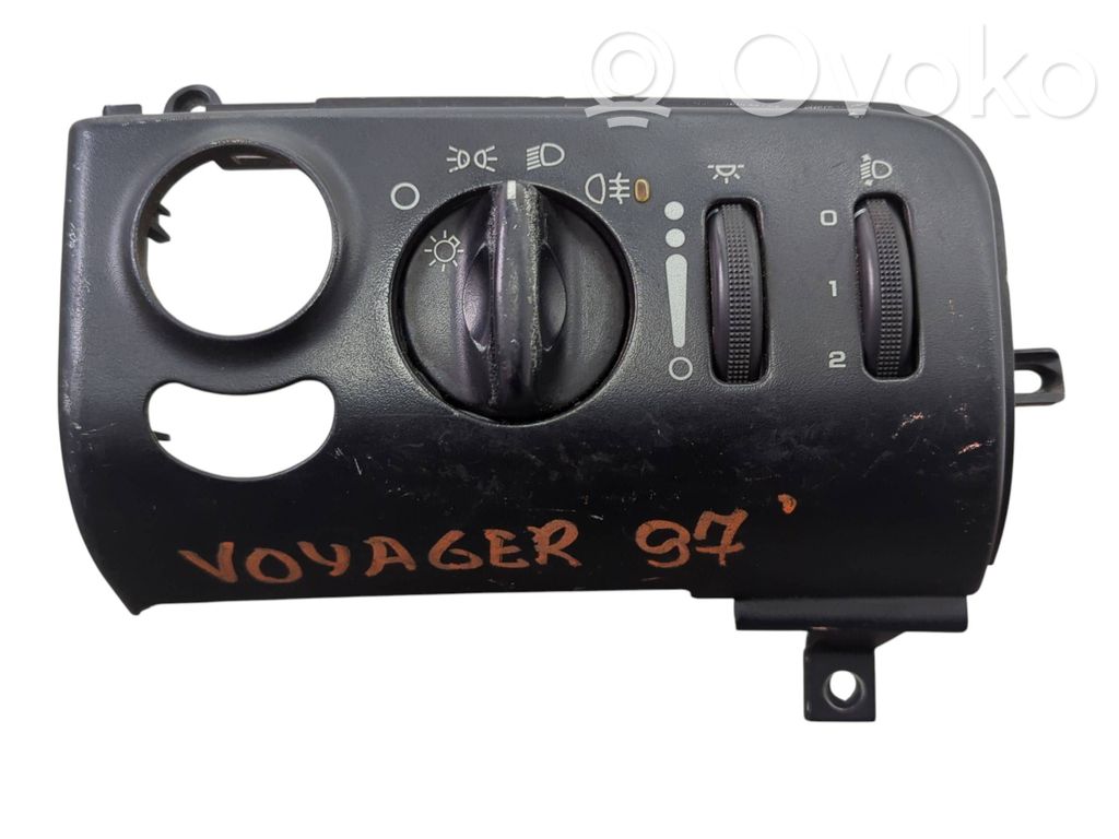 Chrysler Voyager Light switch 