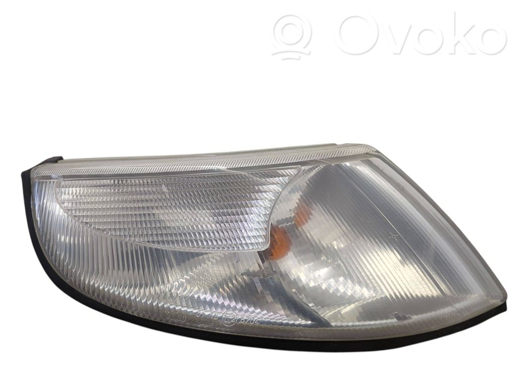 Saab 9-5 Front indicator light 