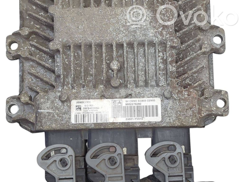 Peugeot 107 Engine control unit/module 
