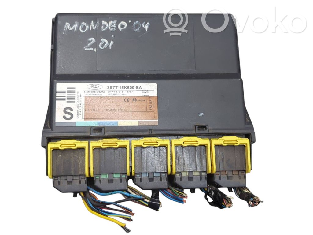 Ford Mondeo Mk III Unité de commande / module de verrouillage centralisé porte 