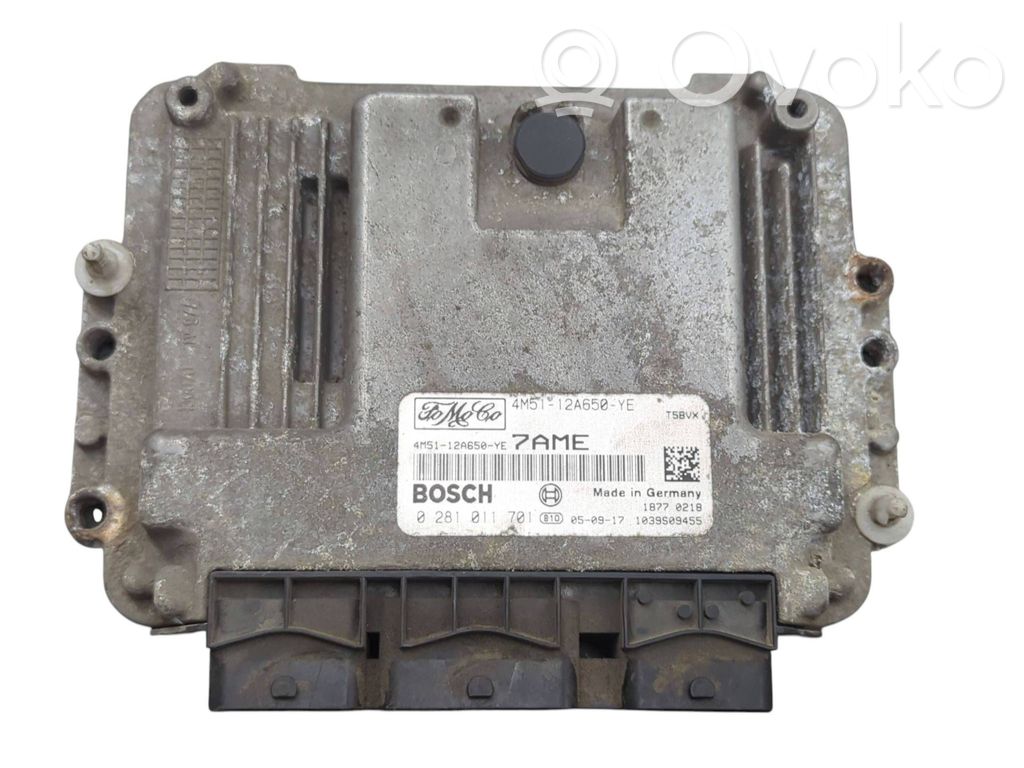 Ford Focus C-MAX Engine control unit/module 