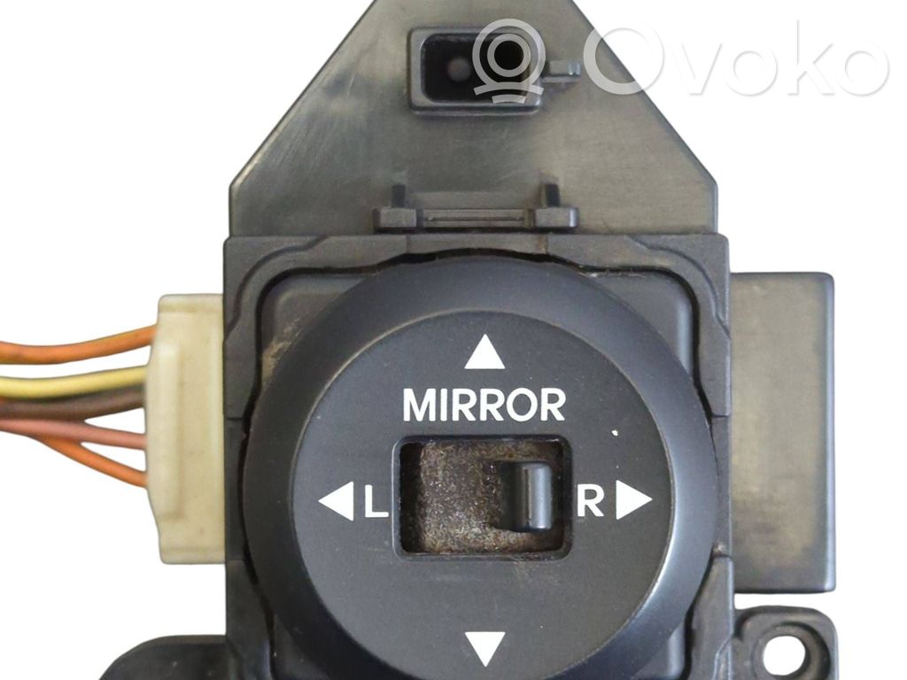 Hyundai i30 Interruptor del espejo lateral 