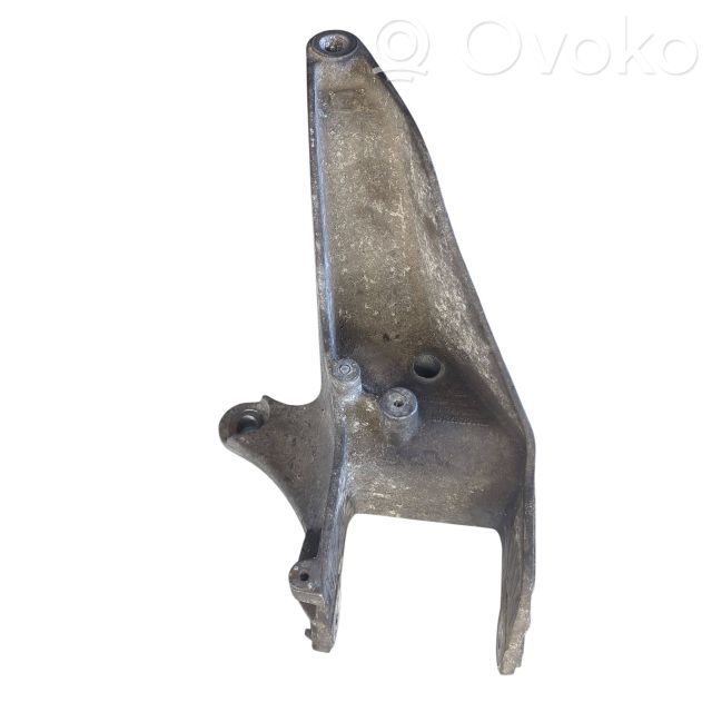 Engine mounting bracket   2211675622106,M123014GB