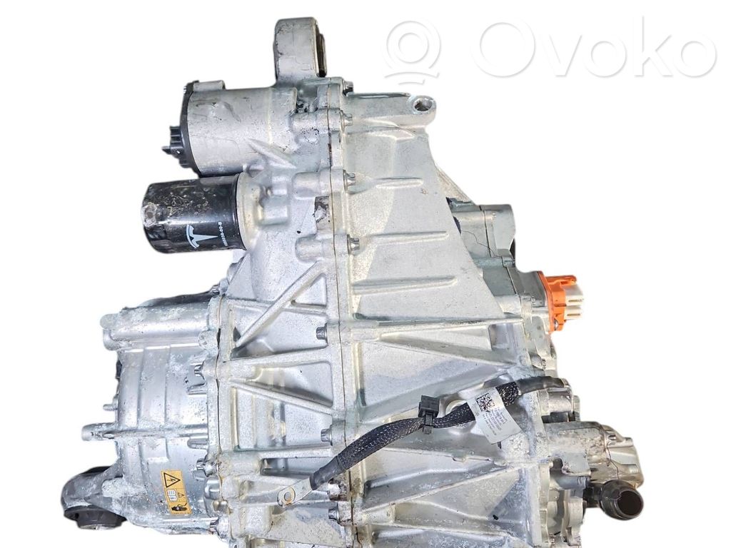 Tesla Model 3 motor de coche eléctrico 
