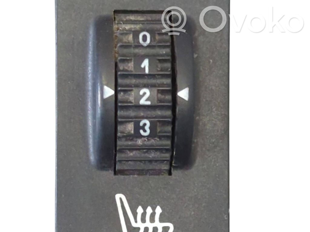 Citroen C5 Seat heating switch 