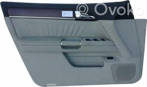 Infiniti M Priekšējo durvju apdare 