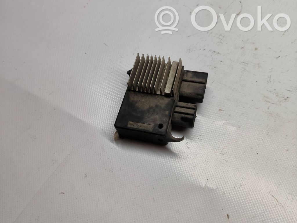 Toyota Auris 150 Coolant fan relay 