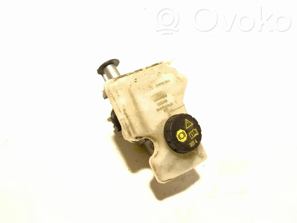 Skoda Fabia Mk4 (6VA) Główny cylinder hamulca 