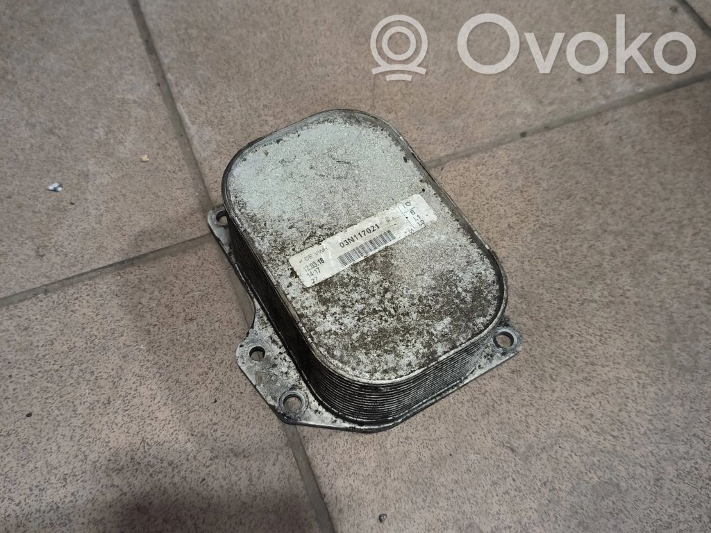 Volkswagen Golf VII Oil filter mounting bracket 