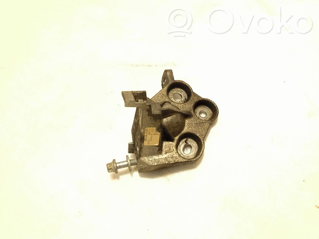 Toyota ProAce City Engine mounting bracket 