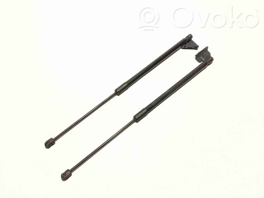 KIA Ceed Tailgate/trunk strut/damper 