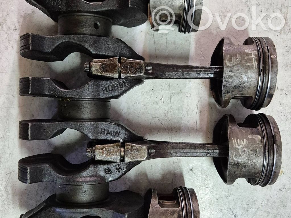 Crankshaft   M40,17096140