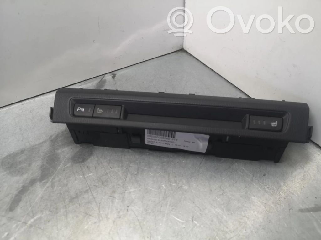 Mazda 3 II Engine control unit/module 