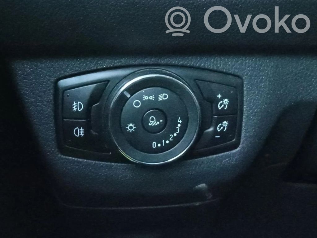 Light switch   AV1T13D061
