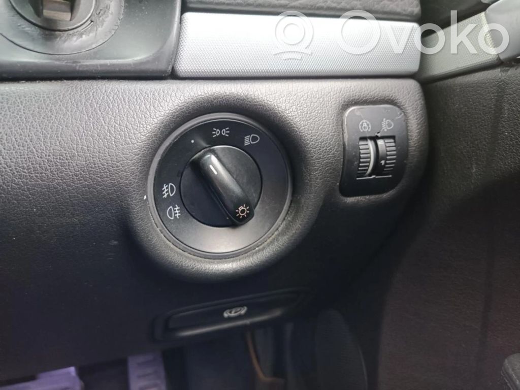 Porsche Cayenne (9PA) Interruptor de luz 