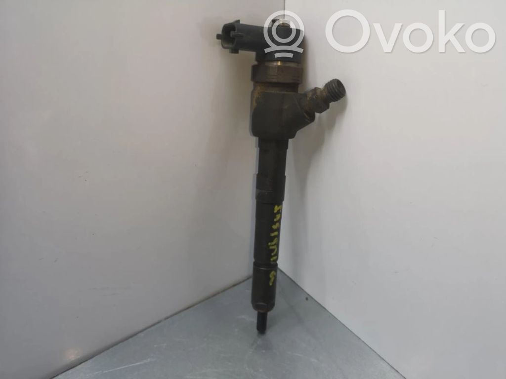 Opel Insignia A Inyector de combustible 