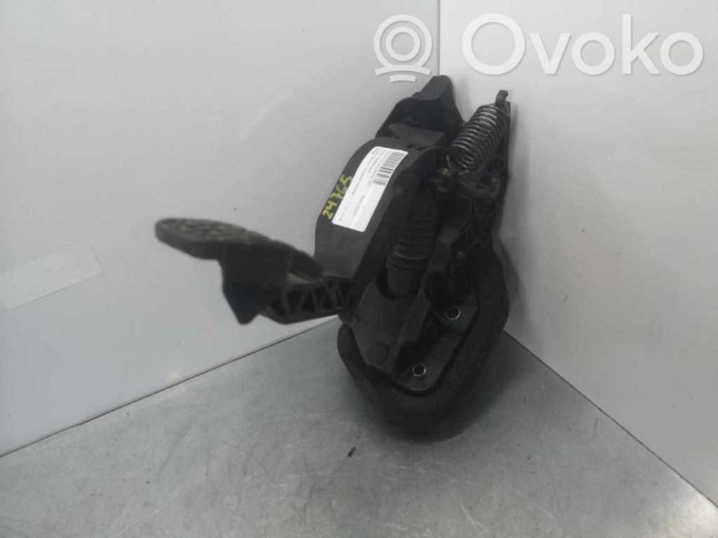 Ford Transit Kytkinpoljin 