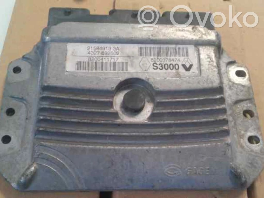Unidad de control/módulo ECU del motor   8200501860