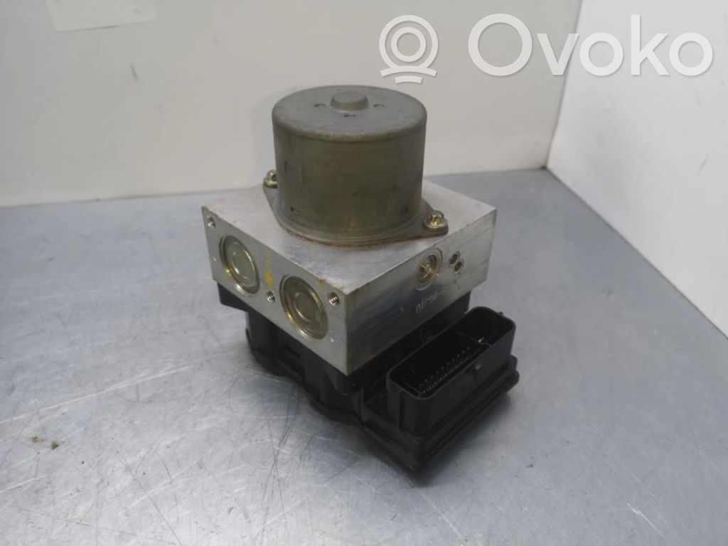 Bomba de ABS   6G912C405