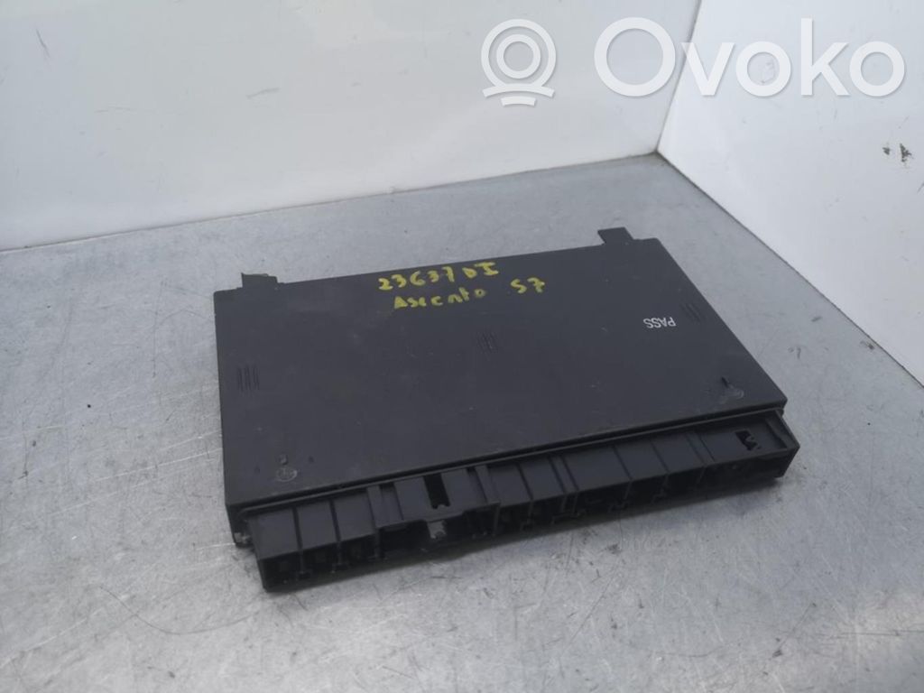 BMW 7 E65 E66 Engine control unit/module 