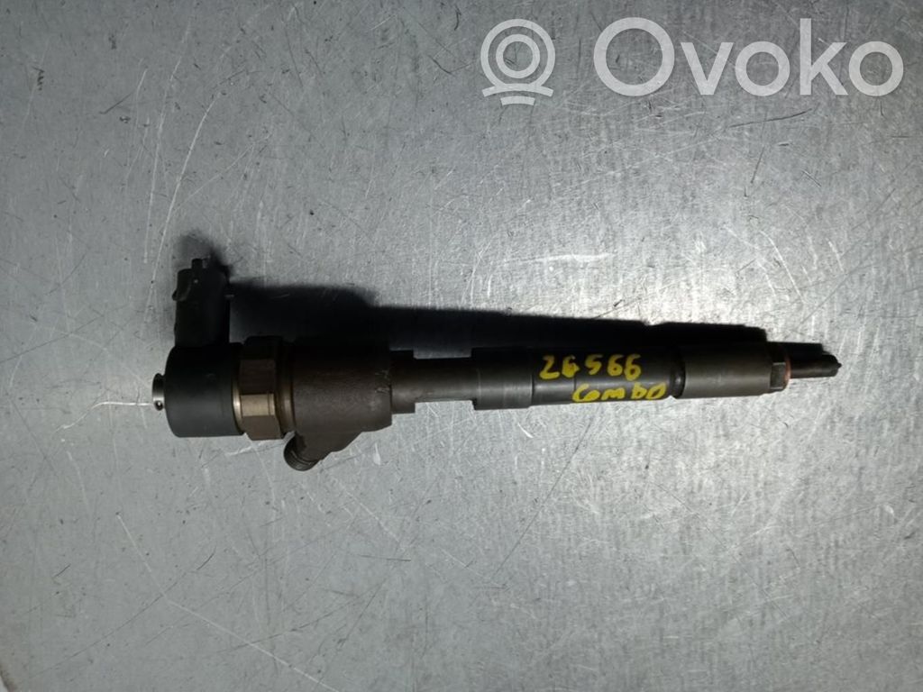 Opel Combo C Inyector de combustible 