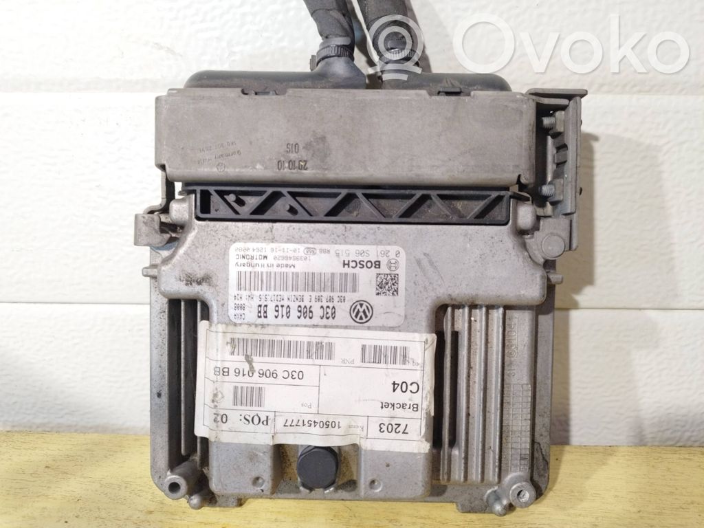Volkswagen PASSAT B7 Engine control unit/module 