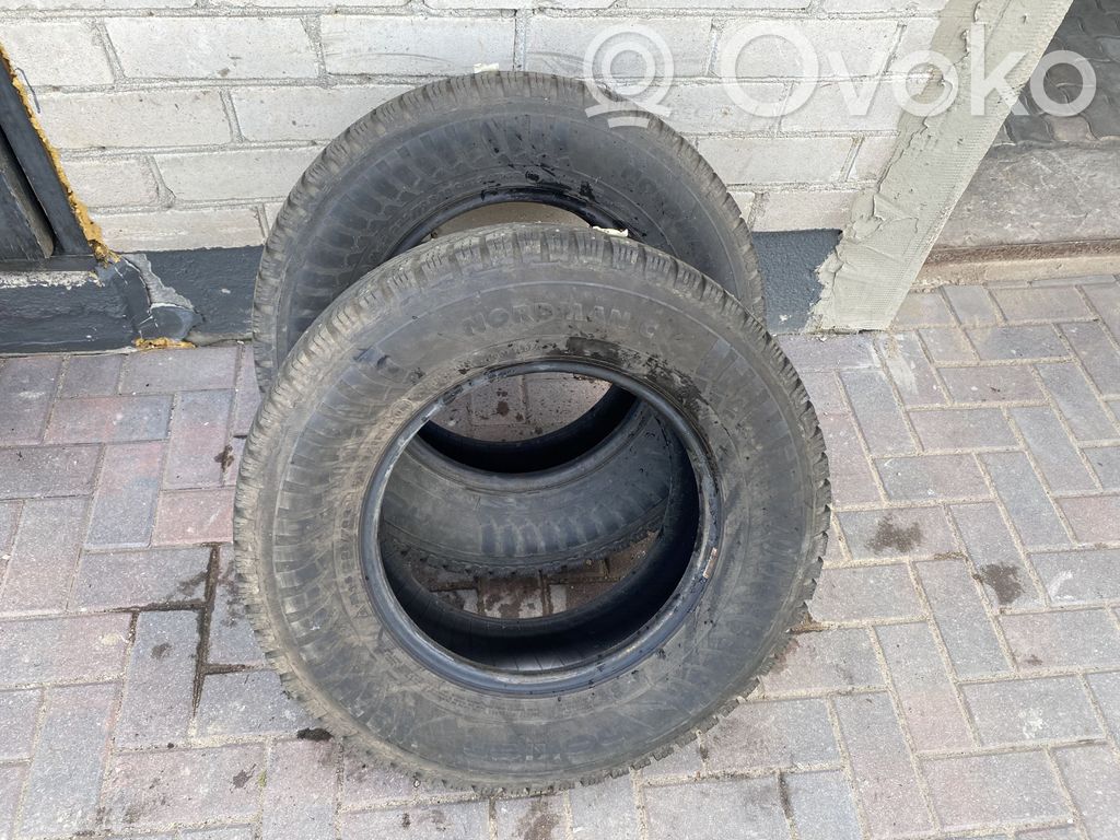 Ford Transit Opony zimowe C R15 