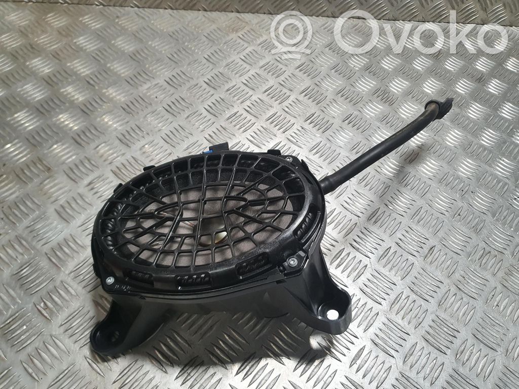 Renault Captur II Subwoofer 
