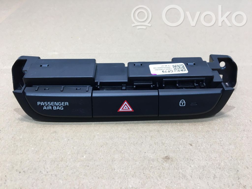 KIA Xceed Botón interruptor de luz de peligro 