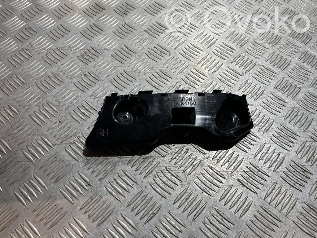 Rear bumper mounting bracket   DN4J,DN4J,67V50A