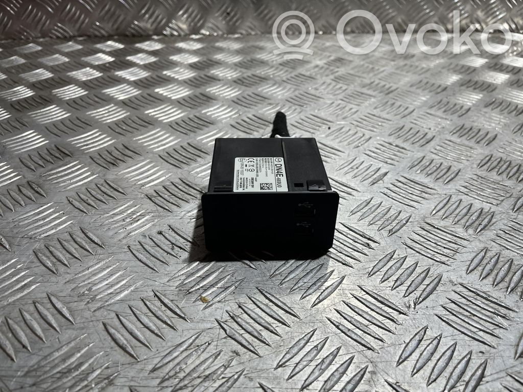 Steuergerät USB   DN4E669U0,DN4E669U0