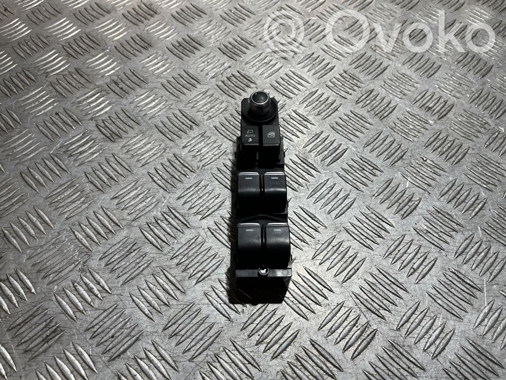 Mazda CX-5 II Electric window control switch 