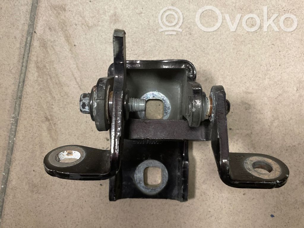 Opel Insignia A Takaoven alasarana 
