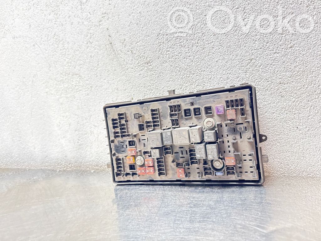 Opel Insignia A Módulo de fusible 