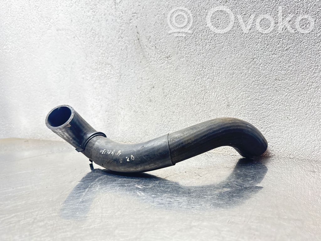 Opel Vectra B Furtun/conductă intercooler 