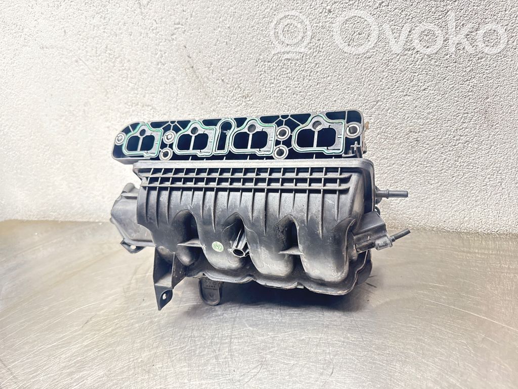 Opel Corsa D Colector de admisión 