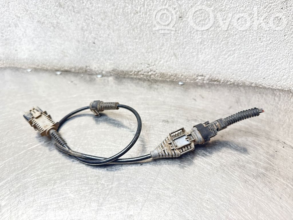 Opel Astra H ABS brake wheel speed sensor 