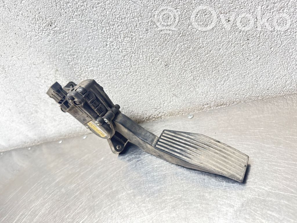 Opel Vectra C Accelerator throttle pedal 