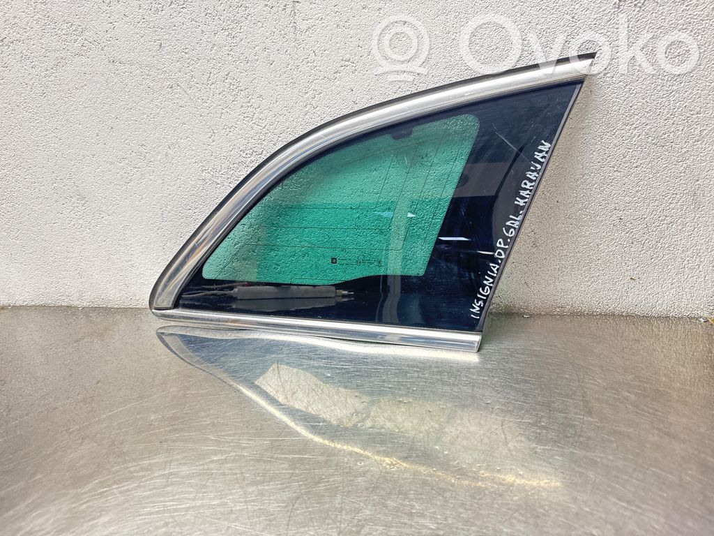 Opel Insignia A Rear side window 