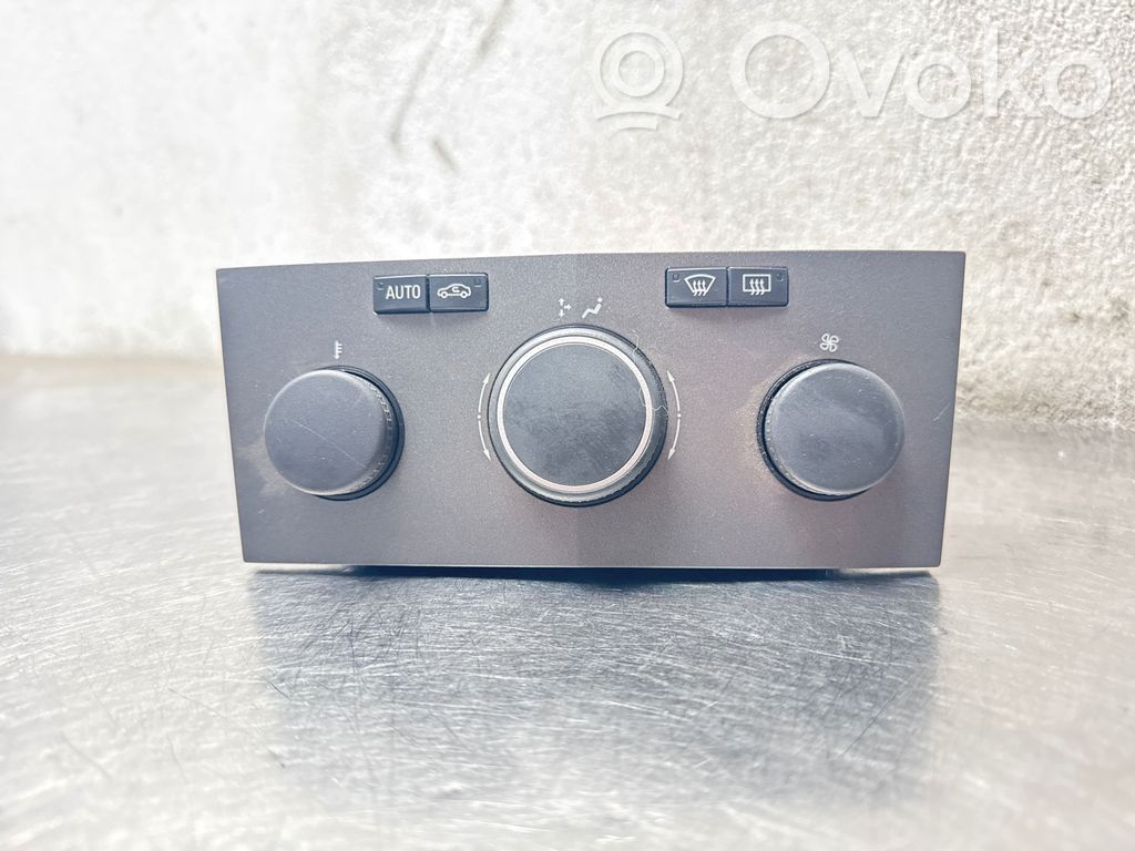 Opel Astra H Panel klimatyzacji 
