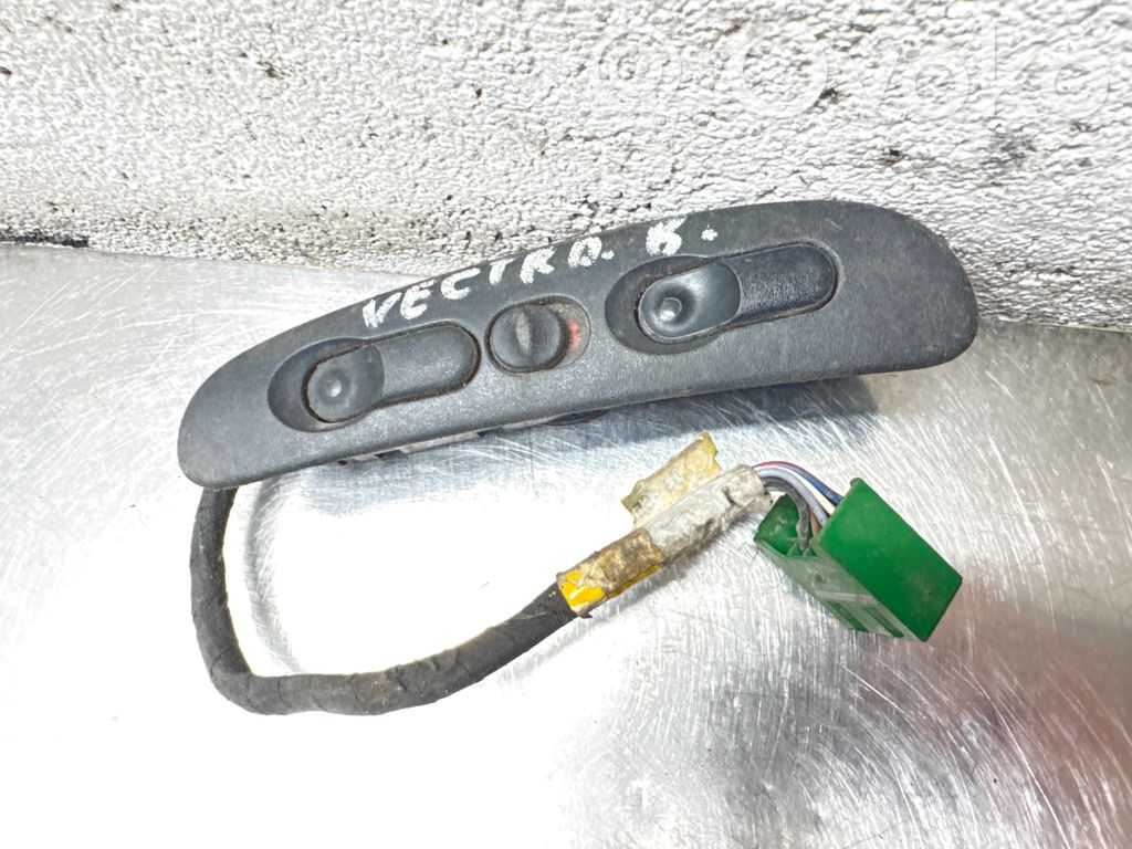 Opel Vectra B Electric window control switch 