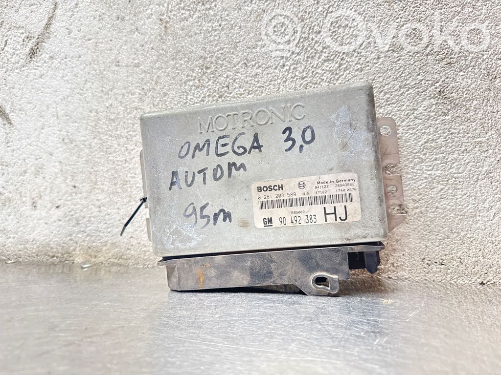 Engine control unit/module   0261203589,B95002,90492383