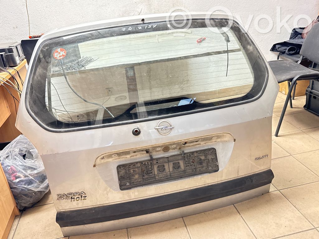Opel Zafira A Tylna klapa bagażnika 