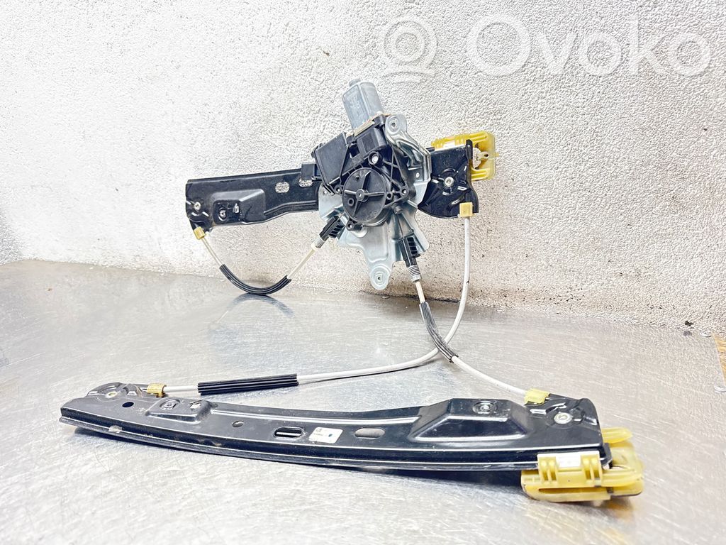 Opel Astra J Elektryczny podnośnik szyby drzwi przednich 