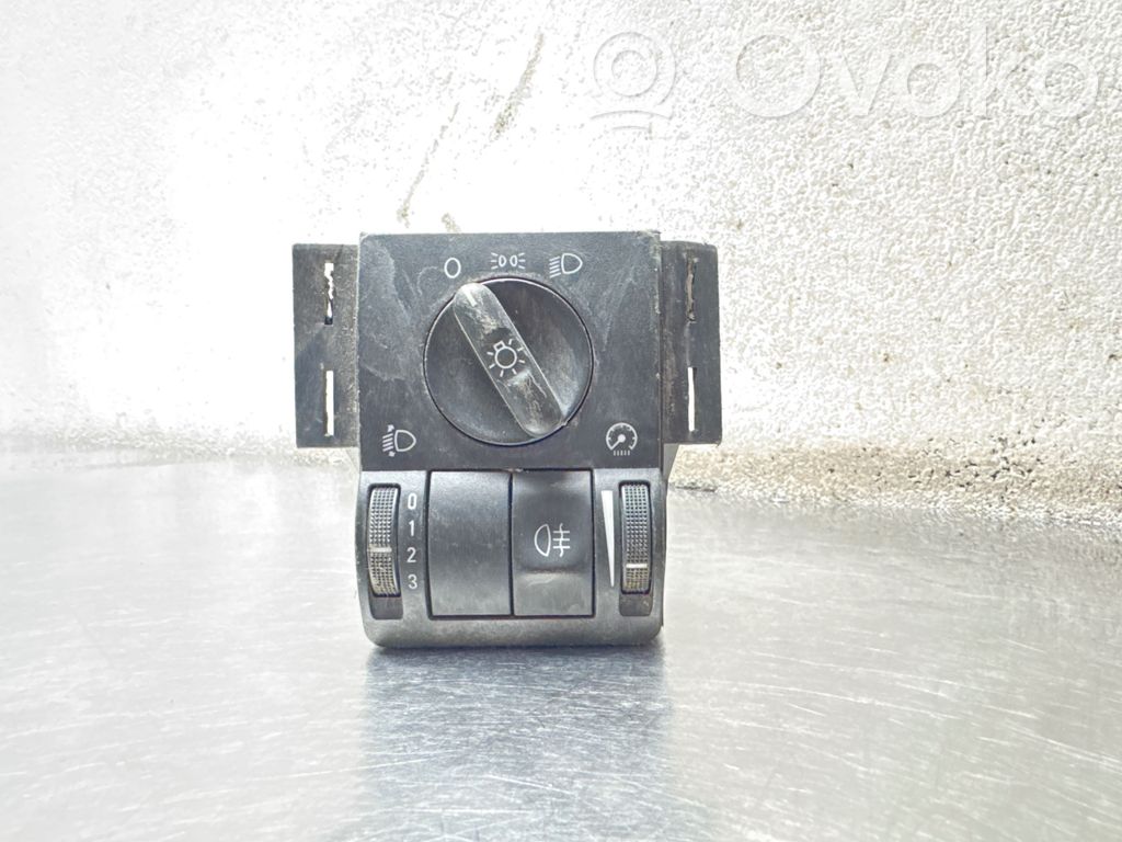 Opel Corsa C Light switch 