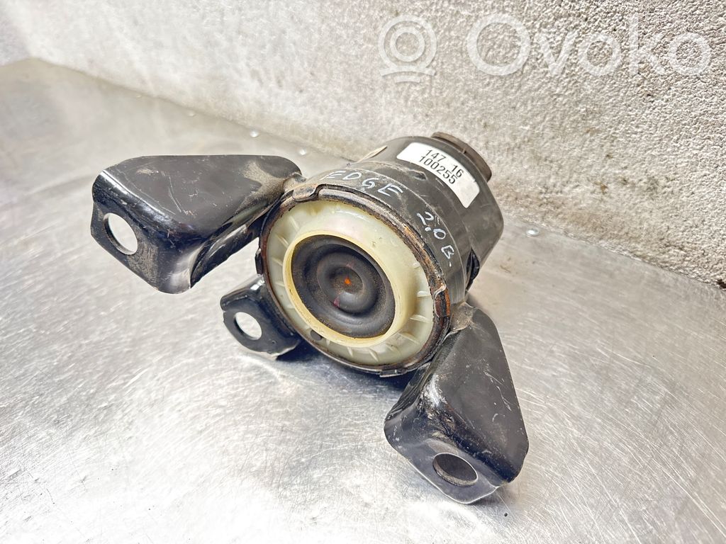Ford Edge II Engine mount bracket 