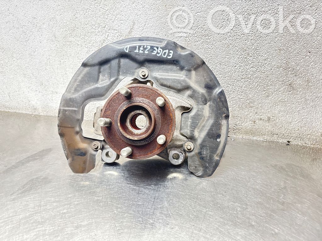 Front wheel hub   E1GC2C448D