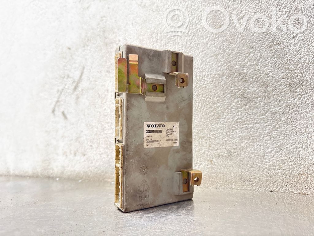 Volvo S40, V40 Komforto modulis 